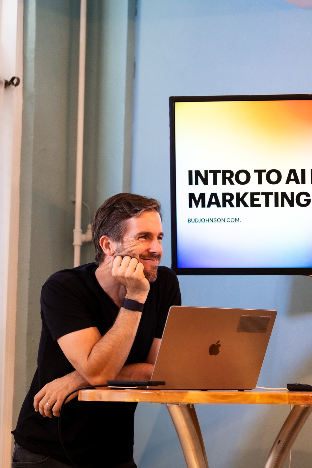 Bud Johnson leading an AI marketing workshop.
